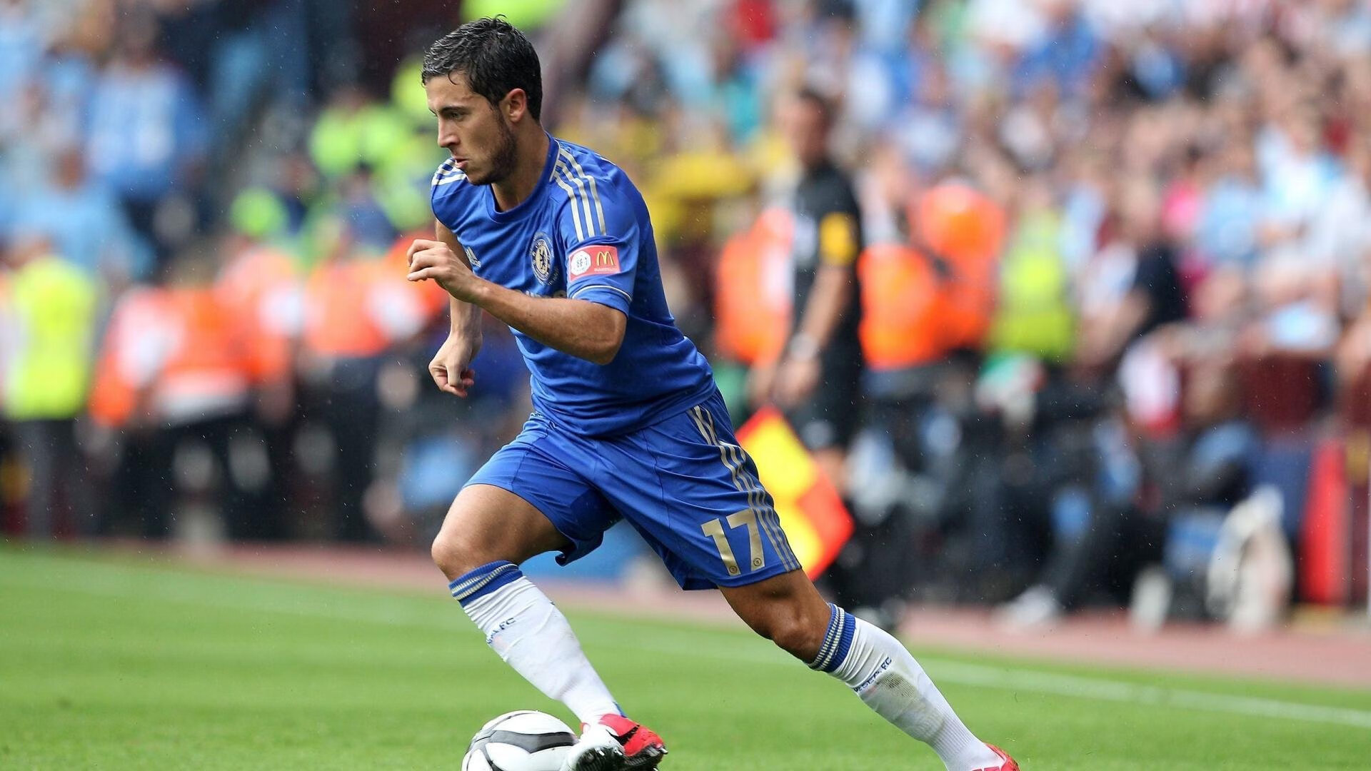 星空下的独舞，内马尔在宇宙焦点战中证明自己