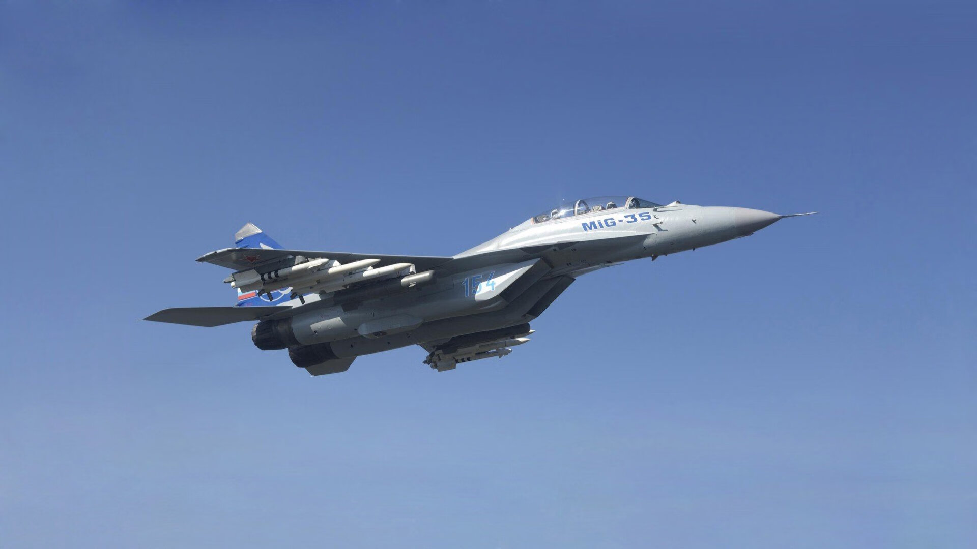 绿茵雷霆,当足球美学踏平战术秩序